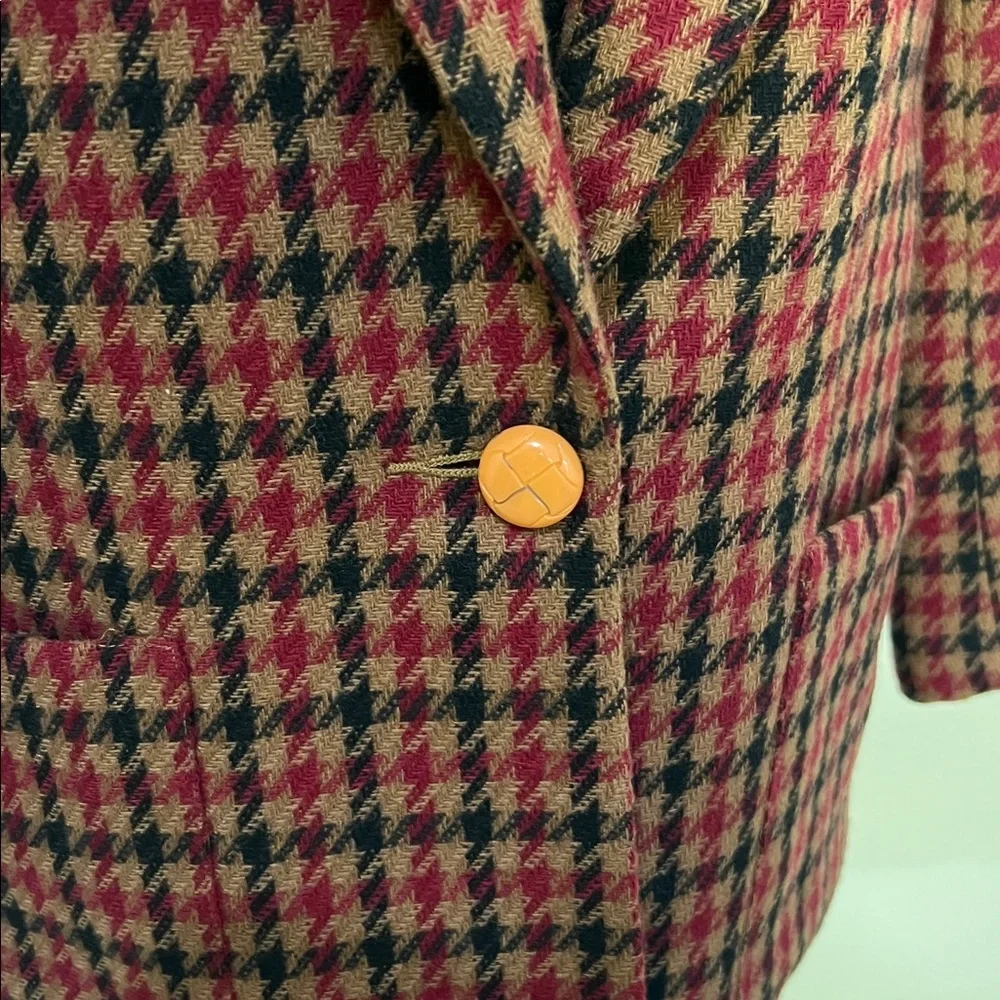 Vintage SK & Company Wool Houndstooth Blazer with Button Detail - Picture 4 of 5